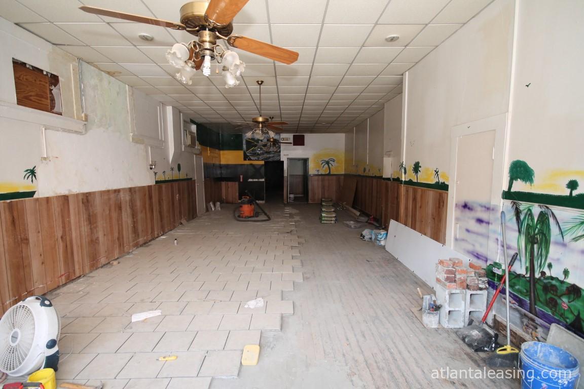 Ground floor restaurant - front of house (view from entrance)