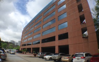 Office Space in Atlanta: Tower Creek Sublease – Another Suite
