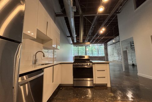 T108_kitchen
