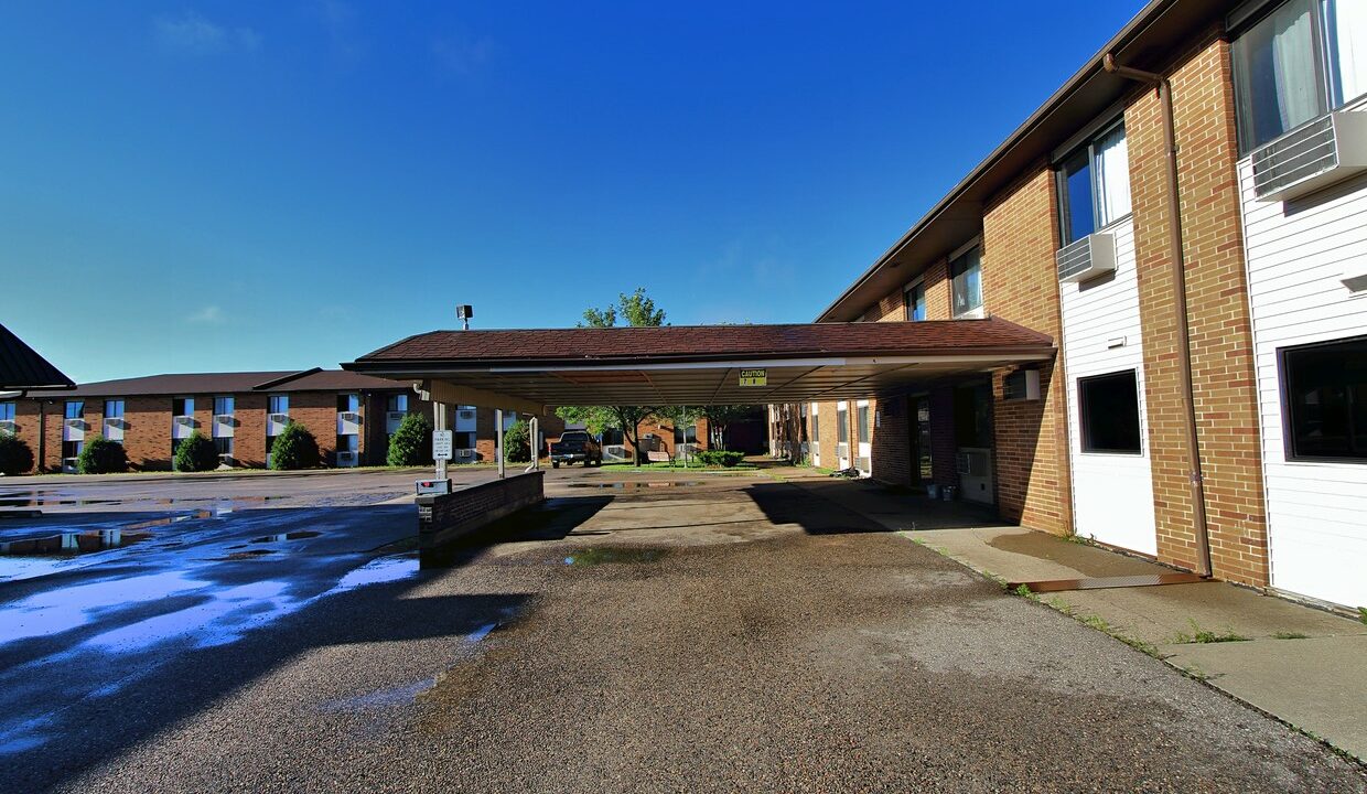 Extended Stay Hotel for Sale | Minot, North Dakota