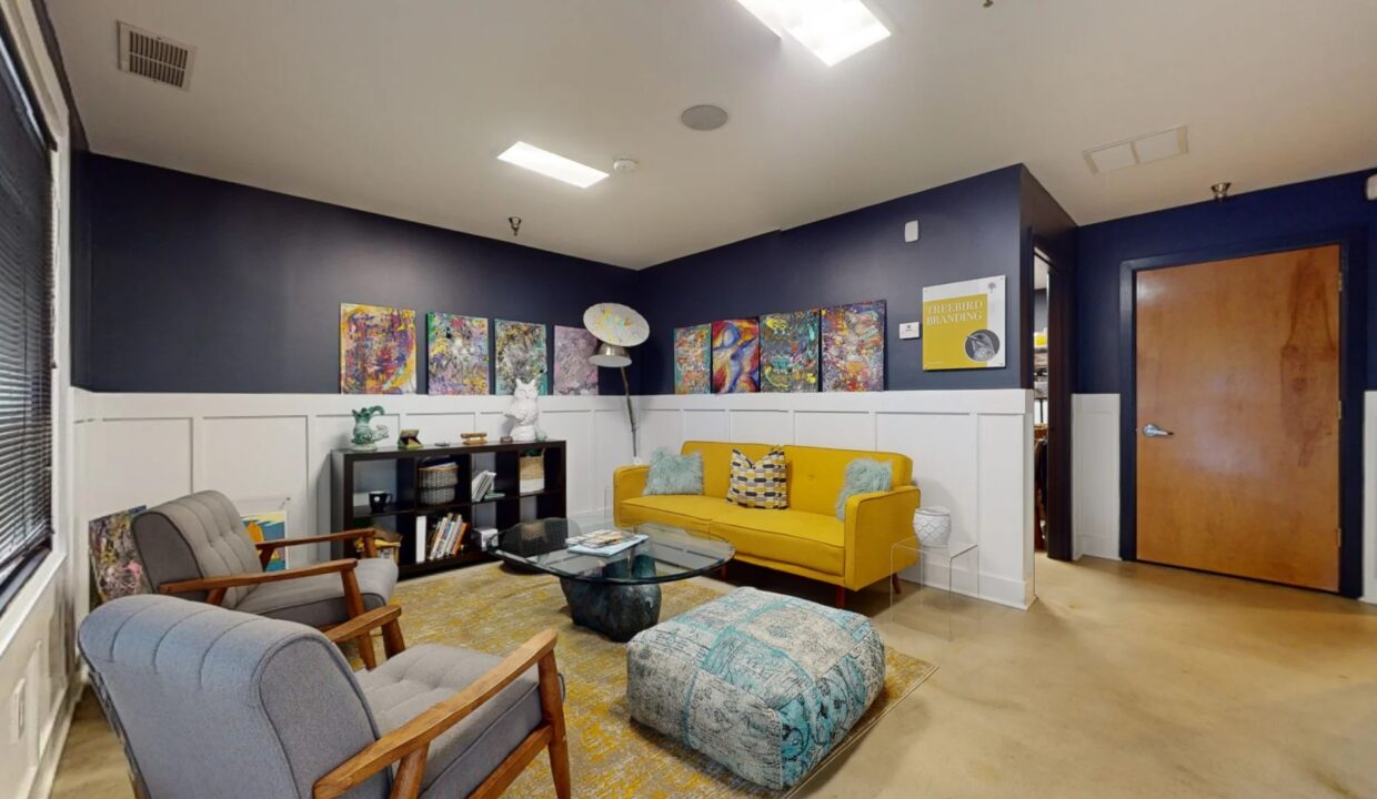 Antone Unit 1_lobby